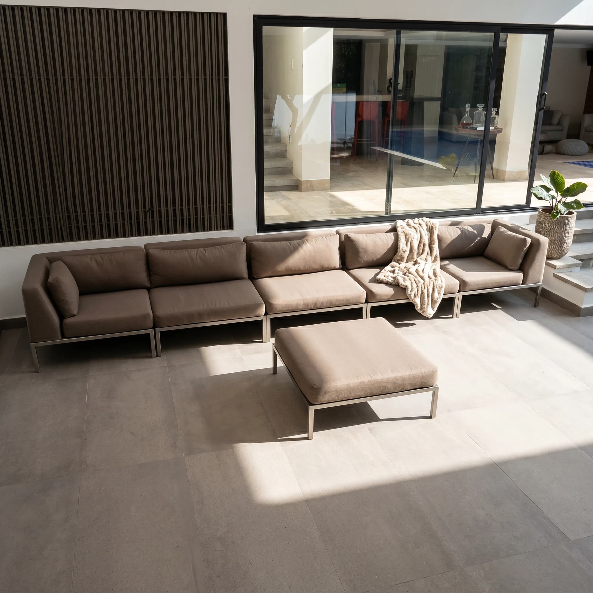 Sala tapizada por JOVB